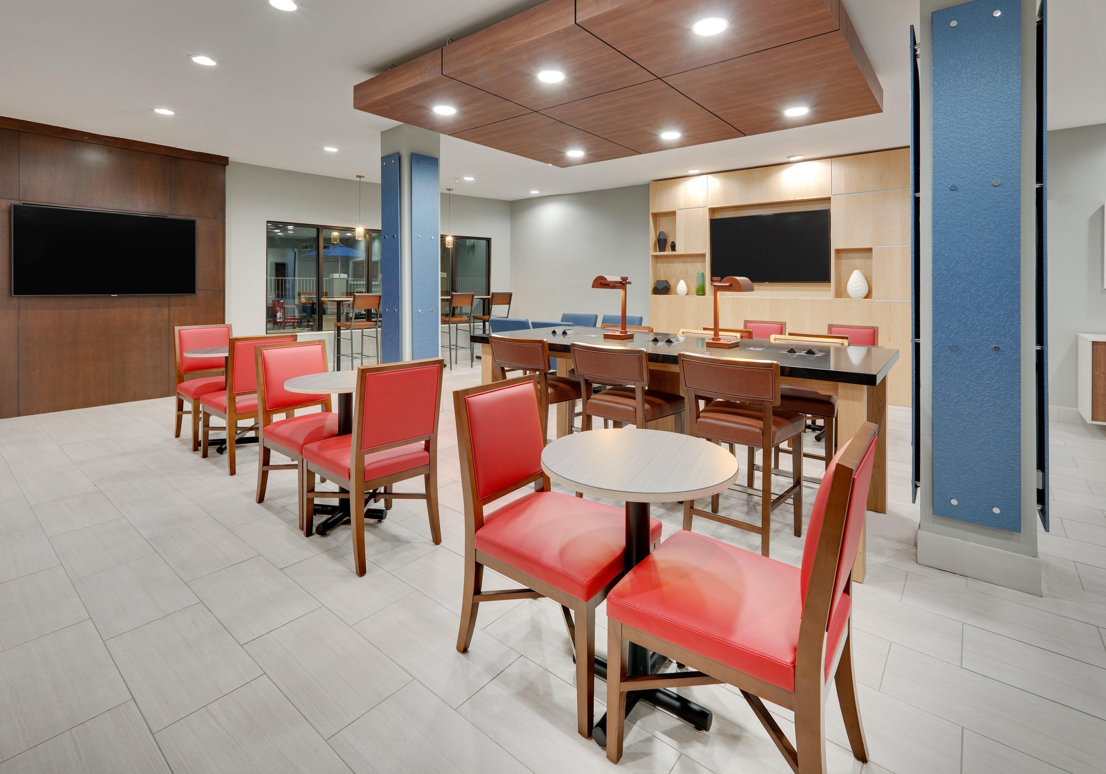 Holiday Inn Express & Suites San Antonio Nw Near Seaworld By Ihg Екстериор снимка