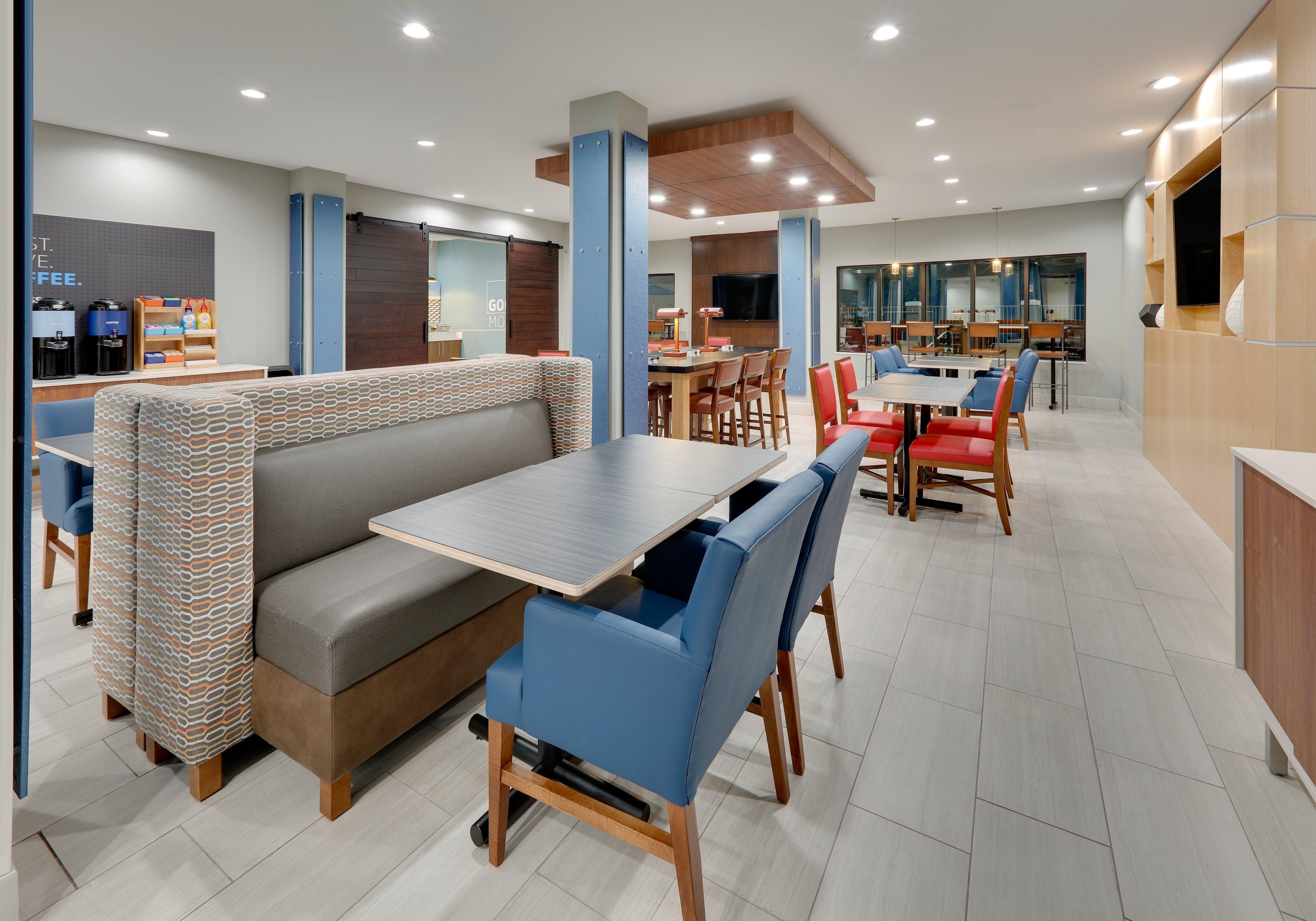 Holiday Inn Express & Suites San Antonio Nw Near Seaworld By Ihg Екстериор снимка