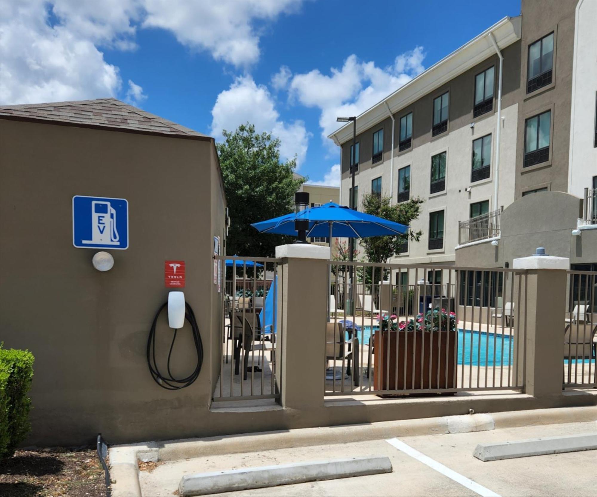 Holiday Inn Express & Suites San Antonio Nw Near Seaworld, An Ihg Hotel Екстериор снимка