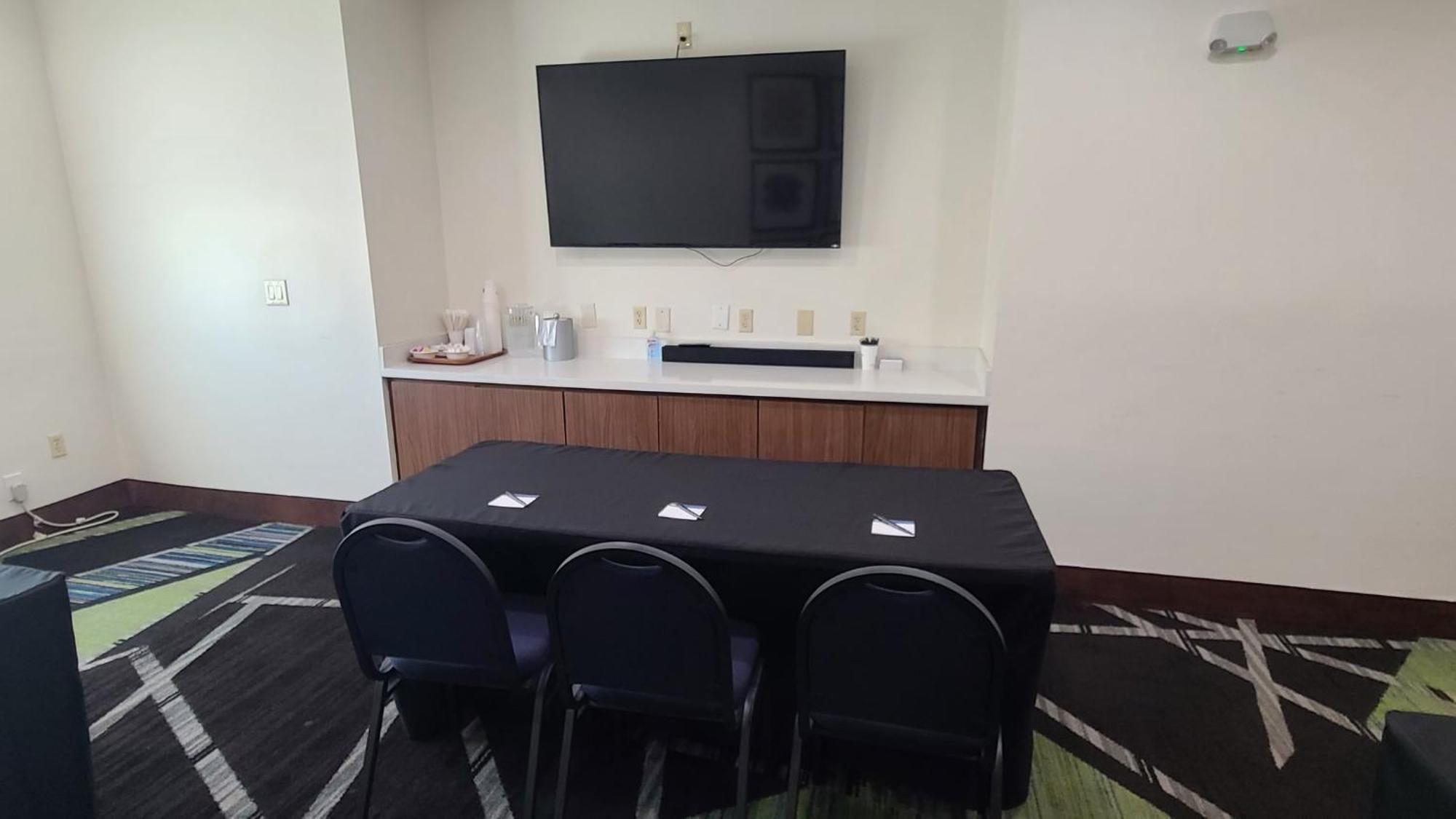 Holiday Inn Express & Suites San Antonio Nw Near Seaworld By Ihg Екстериор снимка